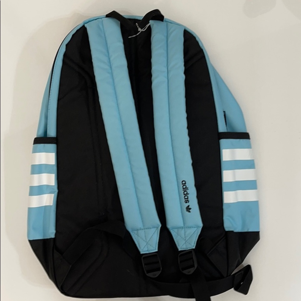 ADIDAS BACKPACK NWT - Picture 5 of 7